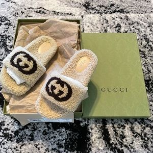 Gucci woman’s slide US size 6